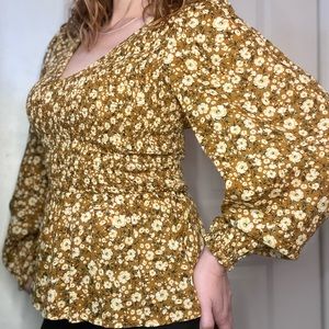 OLD NAVY Balloon Sleeve Golden Yellow Floral Women’s Peplum Blouse